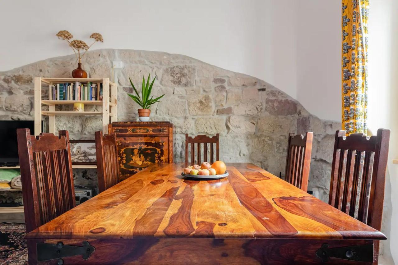 Duas Pedras, Private Apartment In The Heart Of Bosa Exterior foto